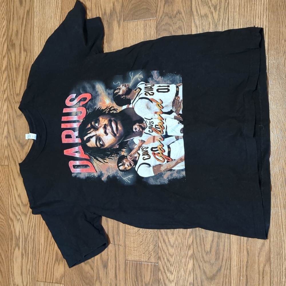Darius Garland t shirt